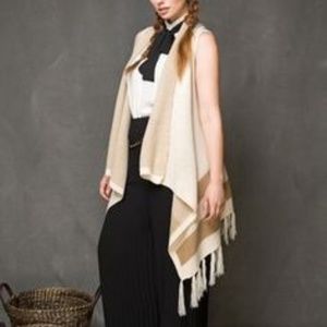 Coalition LA Sweater vest with Fringe - Med.